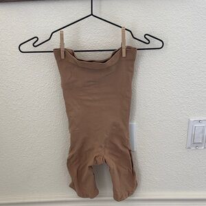 NWT Skims Seamless Sculpt Short sz XL